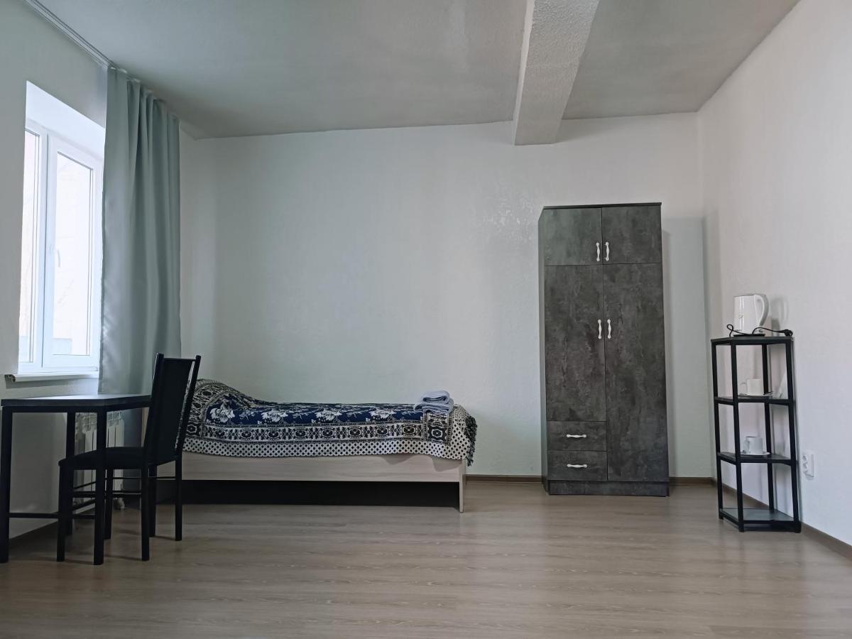 Nomad Inn Μπισκέκ Εξωτερικό φωτογραφία